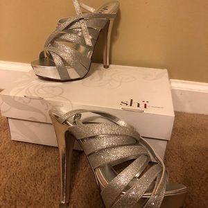 Shi heels
